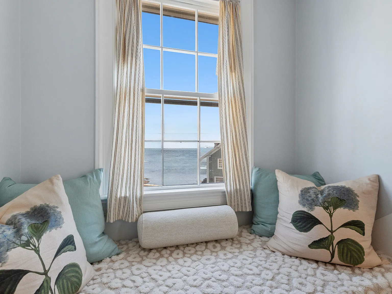 1 bed, 693 sqft, $3,150 — Photo 2