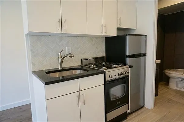 Rented by ID REALTY GROUP, LLC | media 6