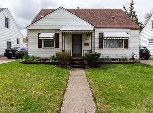 25821 Fortuna St, Roseville, MI 48066