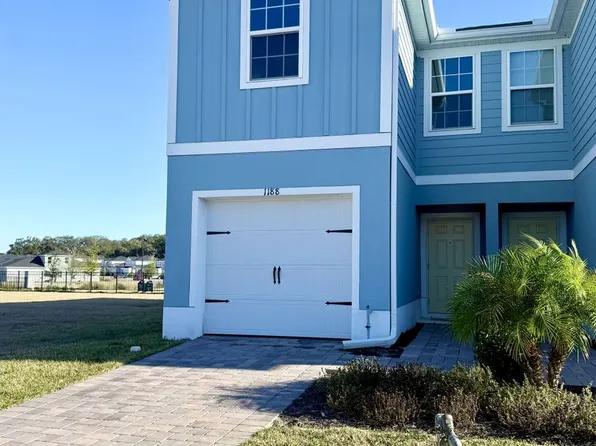 1188 Port Blue Way, Lady Lake, FL 32159