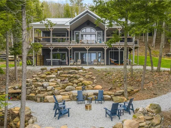 119 Crafts Cove Rd, Wickham, NB E5T 4C4