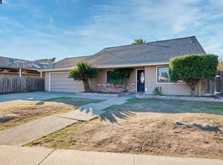 14721 Pueblo Dr, Manteca, CA 95336