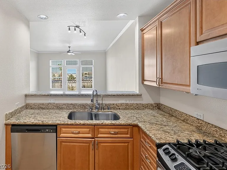 2220 Village Walk Dr #3221 — Photo 12