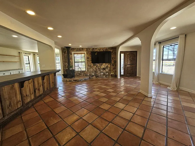 22530 Rolling Meadows Dr — Photo 27