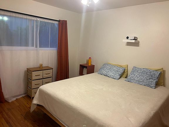 5th image of 3801 Centre St Unit A
