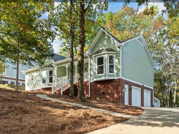 1111 Elm Dr, Alabaster, AL 35007