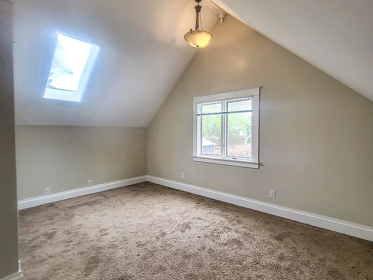 944 Cottage St NE — Photo 19