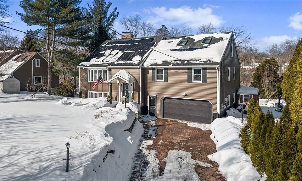 1st image of 3 Oxyoke Dr