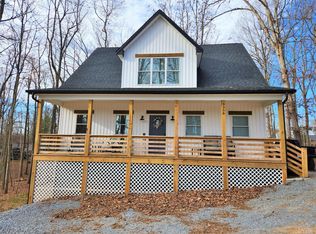 3300 Perrowville Rd, Forest, VA 24551