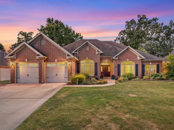 5135 Quarry Dr, Conway, AR 72034