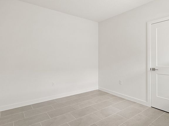 Flex space with a closet for storage in the Flagler by DRB Homes in Hamilton Bluff