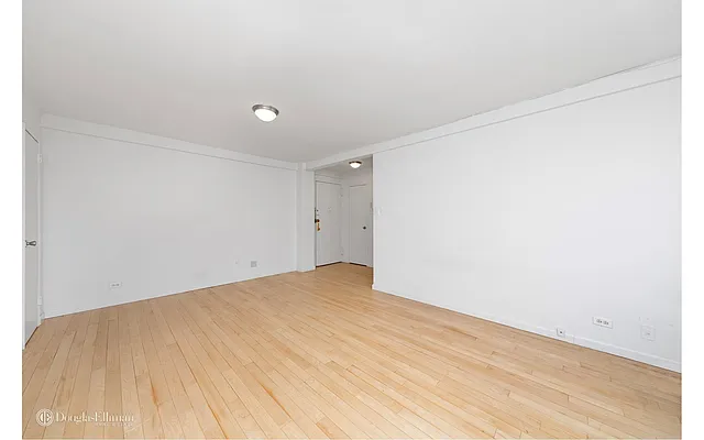 Rented by Douglas Elliman | media 5