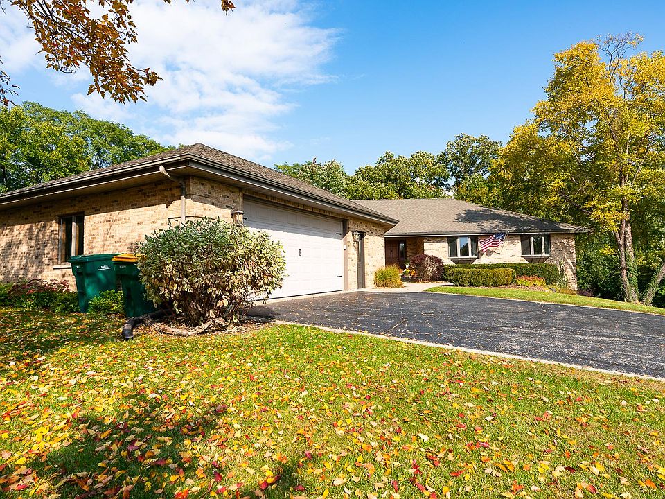 1st image of 25460 N Nancy Ct