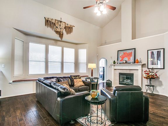 5th image of 3801 Clearwater Ct