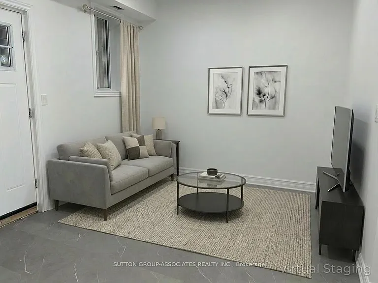 792 College St #2 — Photo 3