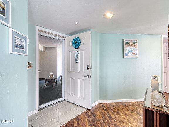3rd image of 1 John Anderson Dr APT 301