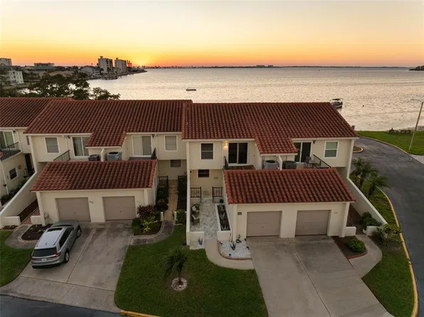2700 BAYSHORE BOULEVARD #511, DUNEDIN, FL 34698