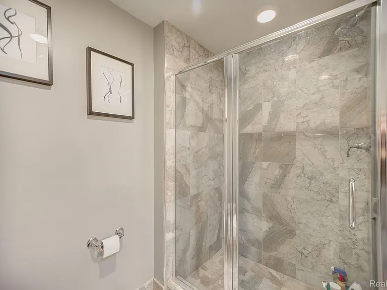 1135 Shelby St #2605 — Photo 28