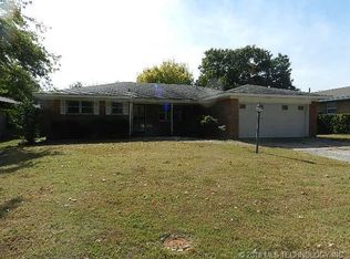 11528 E 17th Pl, Tulsa, OK 74128