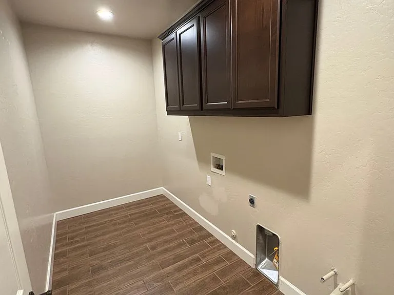 551 Montana De Oro St — Photo 4