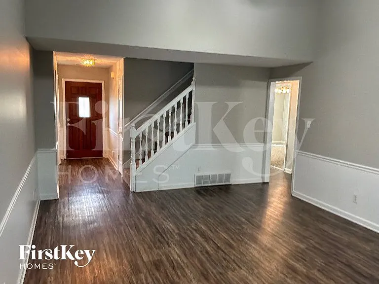4311 Barren Brook Dr — Photo 2