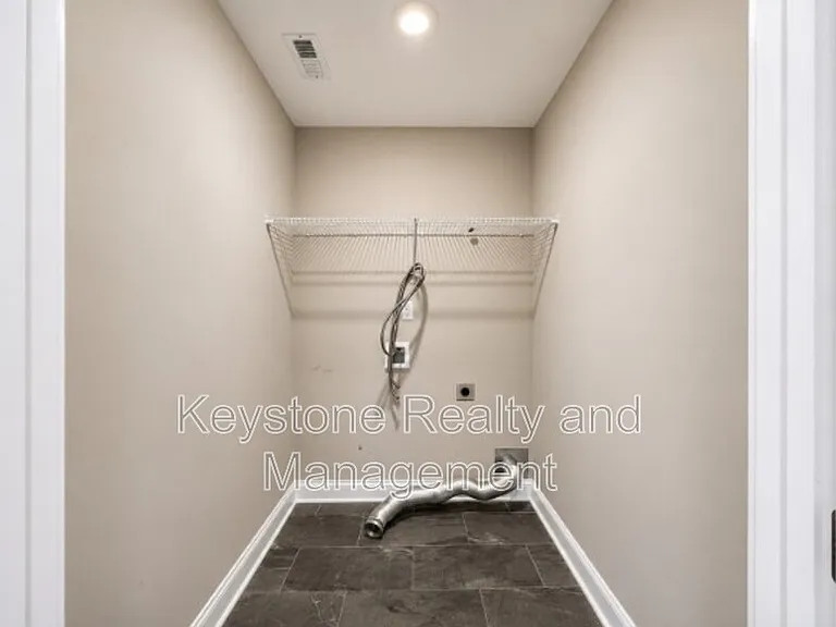 108 Banagher Ct — Photo 13