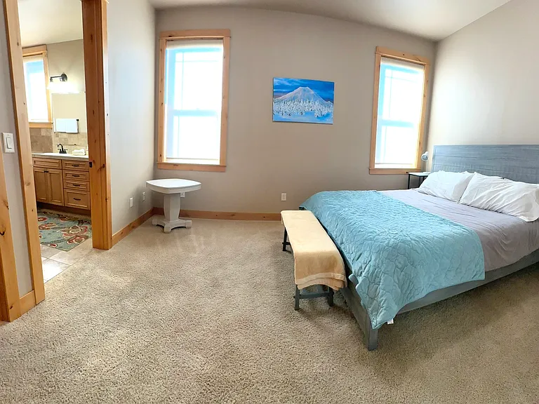 985 SW Vantage Point Way — Photo 9
