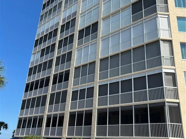 435 Dockside Dr #B-602, Naples, FL 34110