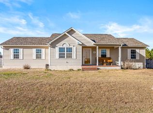 107 Clint Mills Rd, Maysville, NC 28555