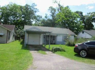 4290 Buffalo St, Beaumont, TX 77703