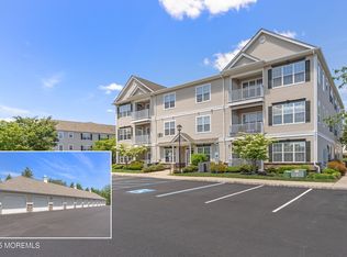 621 Mill Pond Way #103, Eatontown, NJ 07724