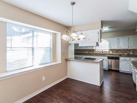 5th image of 20347 Pittsford Dr