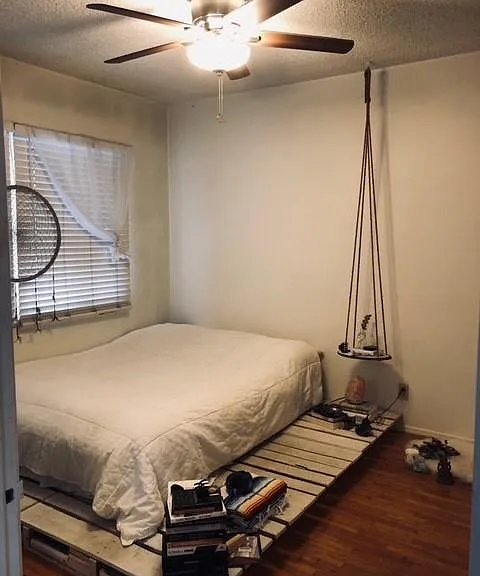 513 S Catalina Ave #D — Photo 8