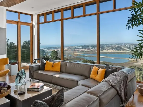 2492 Mango Way, Del Mar, CA 92014