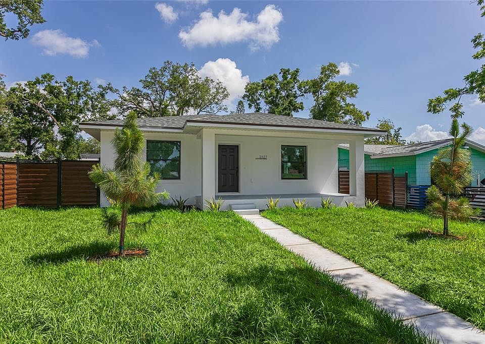 1st image of 2327/2329 26TH AVENUE S
