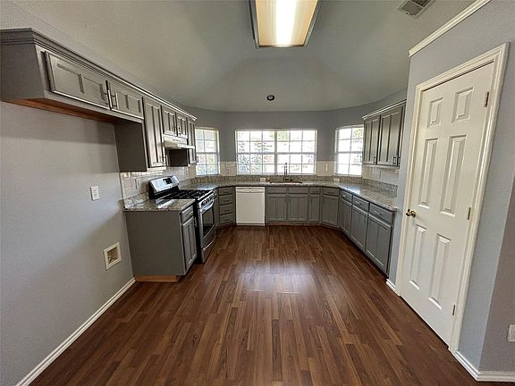 4th image of 4133 Boulder Park Dr