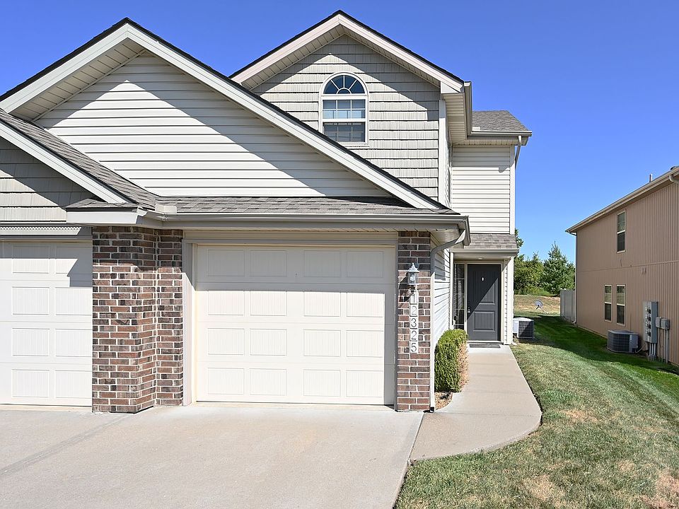 1st image of 12325 NW Foxcreek Dr
