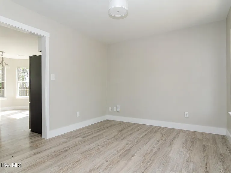 5308 Petral Ct — Photo 4
