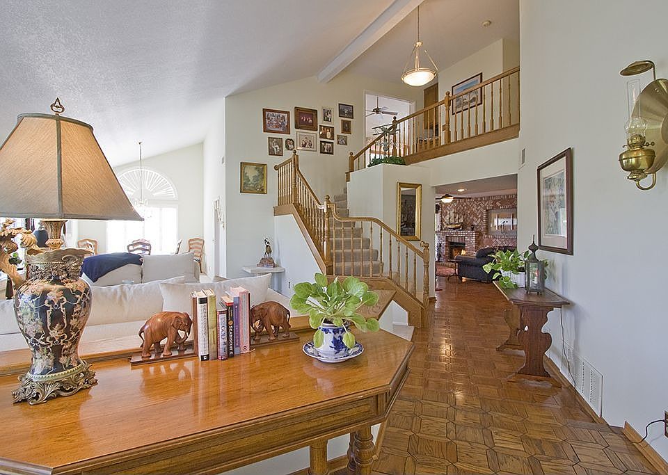 1st image of 2573 Kensington Ave
