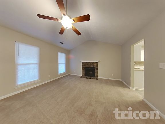 2nd image of 1830 Fox Ridge Dr