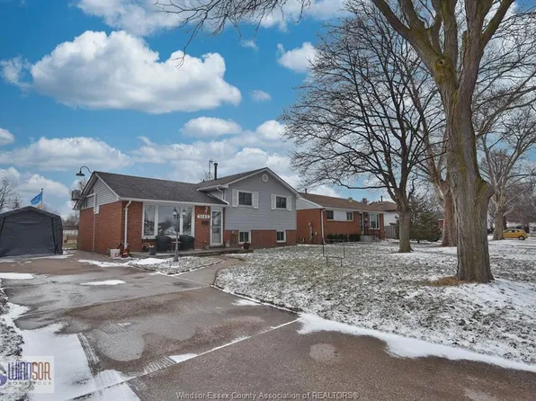 5145 Colbourne Dr, Windsor, ON N8T 1T6