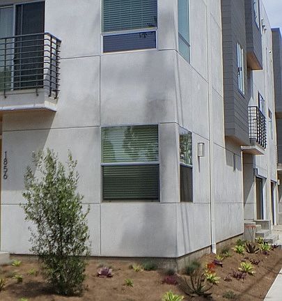 2nd image of 1856 Stoner Ave