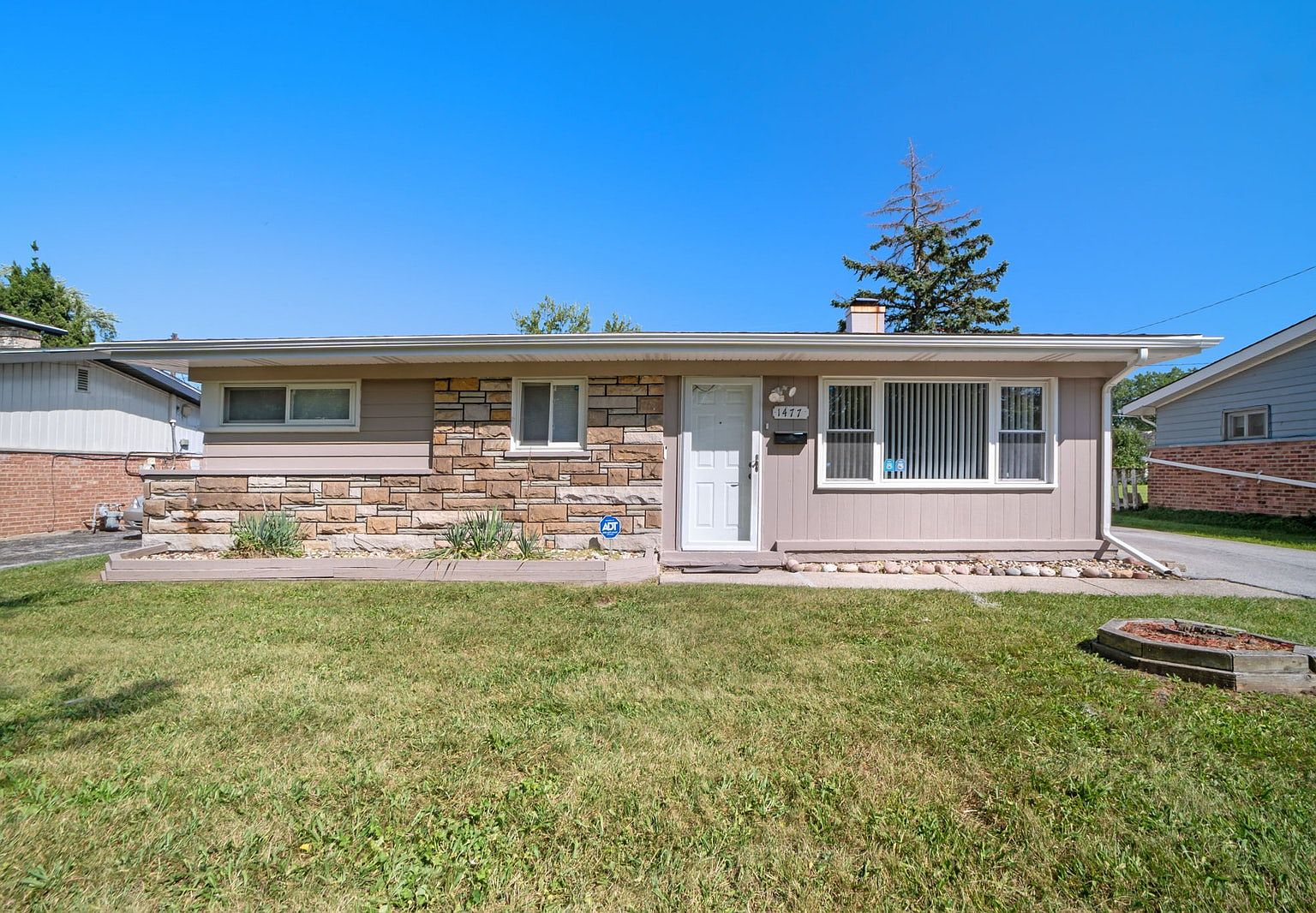 1477 Stanley Blvd, Calumet City, IL 60409 Zillow