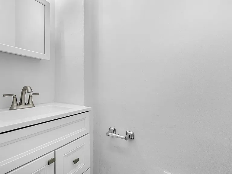 627 N Lakewood Ave — Photo 11