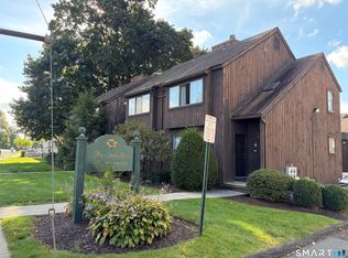 56 Franklin St #2-5, Danbury, CT 06810