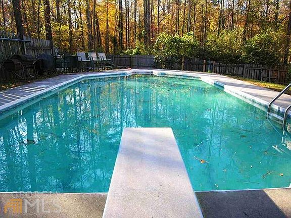 3rd image of 2350 Friars Gate Dr