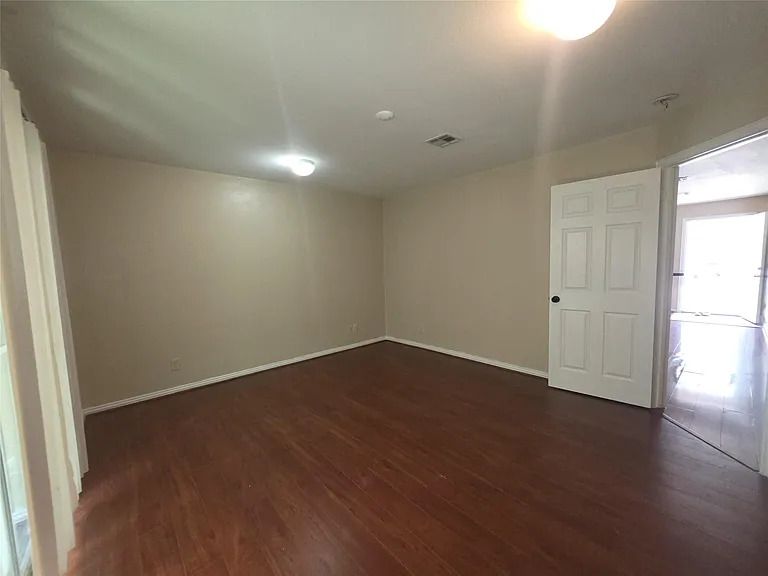 12411 Urban Dale Ct — Photo 12