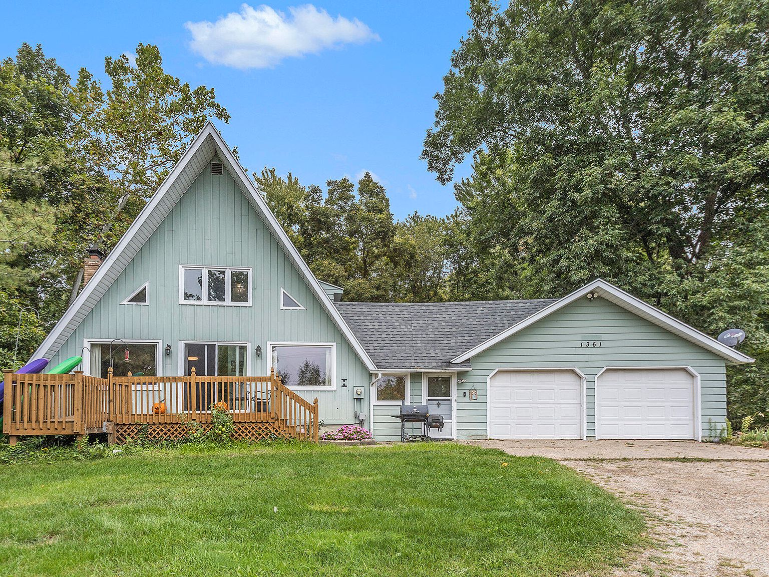 1361 135th Ave, Wayland, MI 49348 MLS 23136542 Zillow