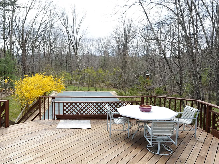2397 Glasco Turn Pike — Photo 7