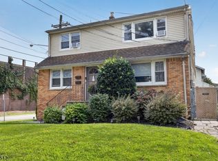 2 Riverside Ave Floor 2, Lyndhurst, NJ 07071